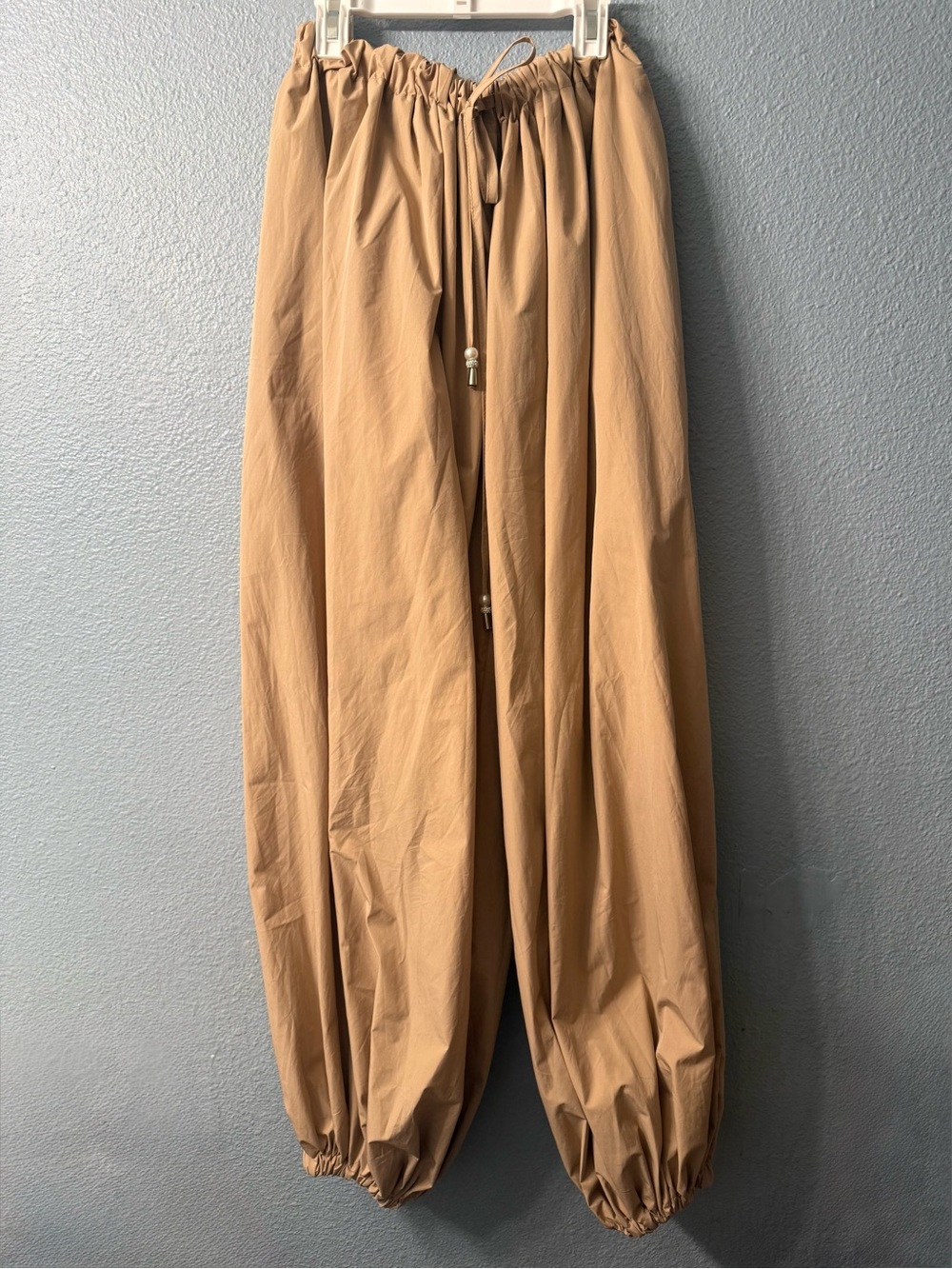 Womans balloons pants size S nwt